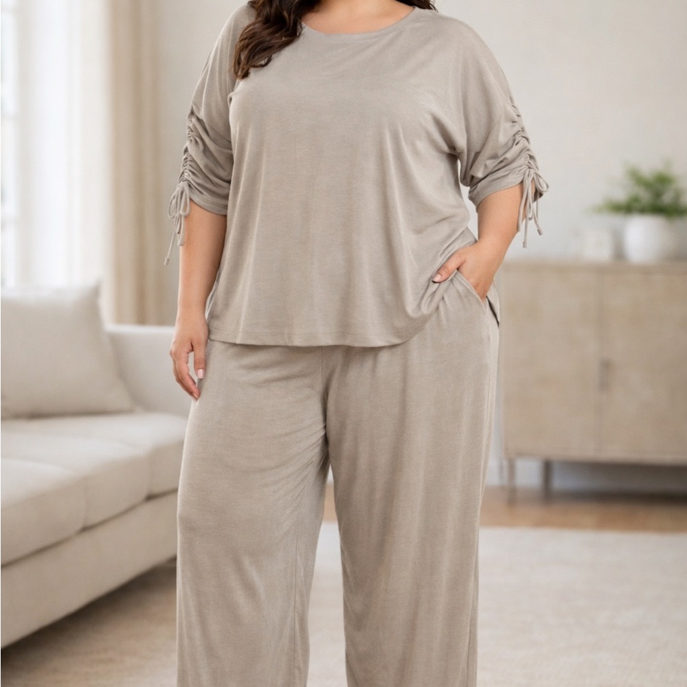Women’s 2 pc sz 3X Tan pant Set | Relaxed Knit Pants & Drawstring Sleeve Top